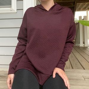 burgundy / wine colored quilted vs hoodie